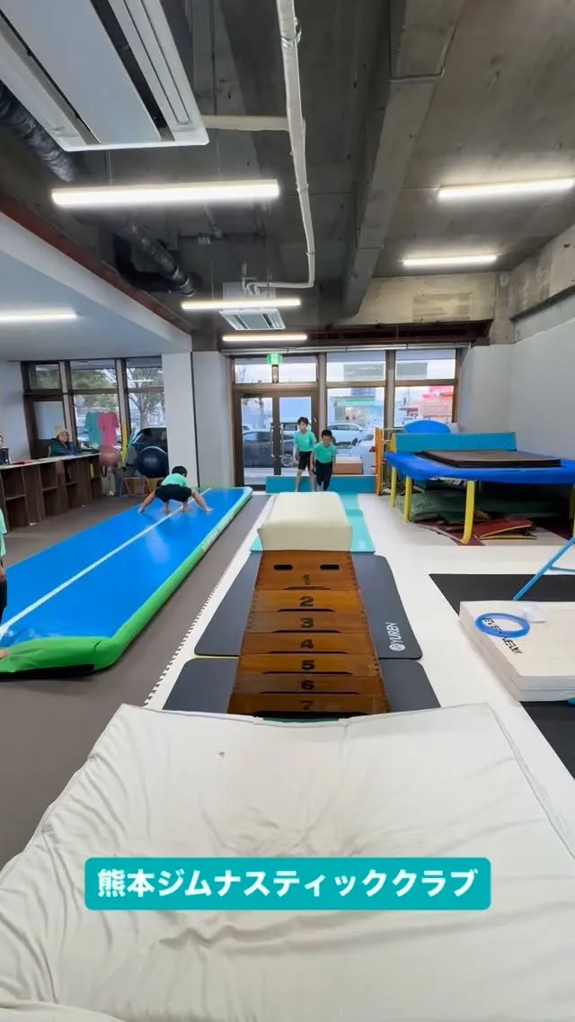 跳び箱の開脚跳びに挑戦✨